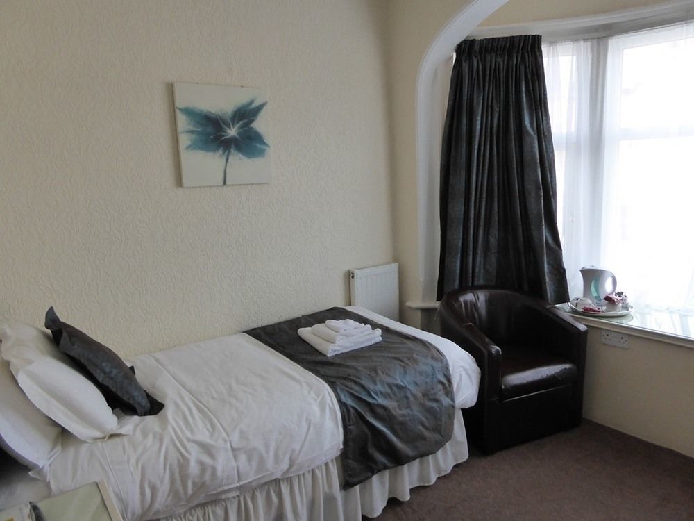 The Berwick - Over 40'S Only Blackpool Dış mekan fotoğraf